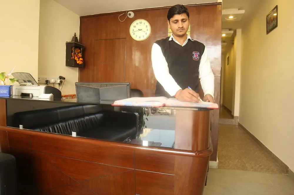 ***  Hotel Clayton Near Igi Airport Delhi New Delhi Indien